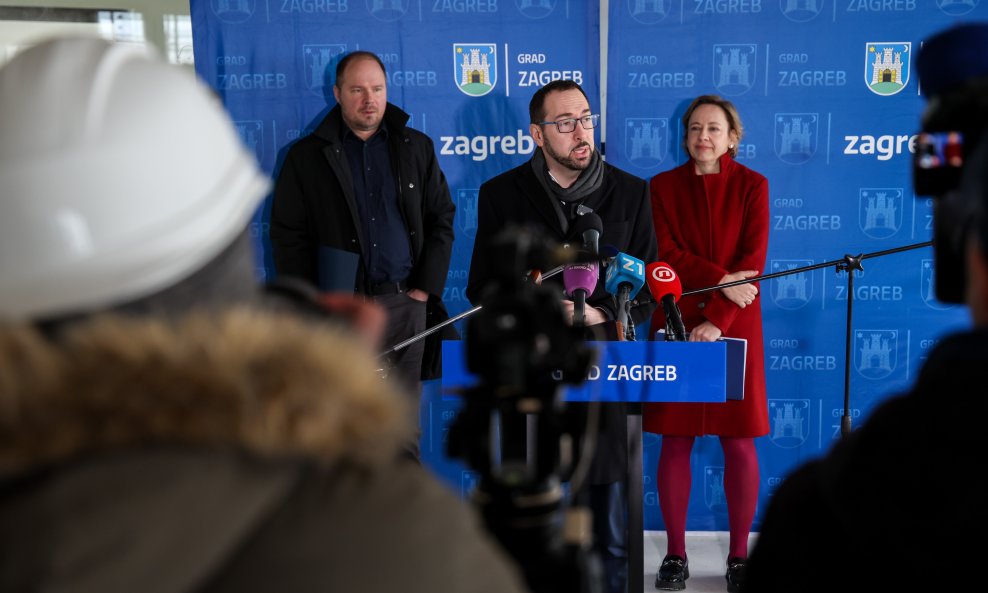 Luka Korlaet, Tomislav Tomašević i Danijela Dolenec