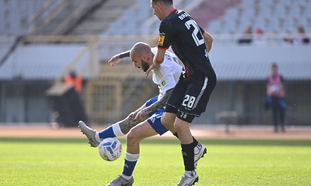 Anthony Kalik vs Slavko Bralić