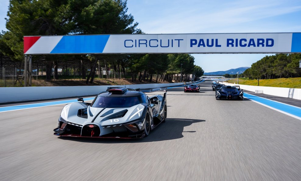 Vlasnici Bugattija Bolidea na stazi Paul Ricard