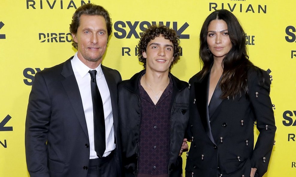 Matthew McConaughey, Levi Alves McConaughey i Camila Alves