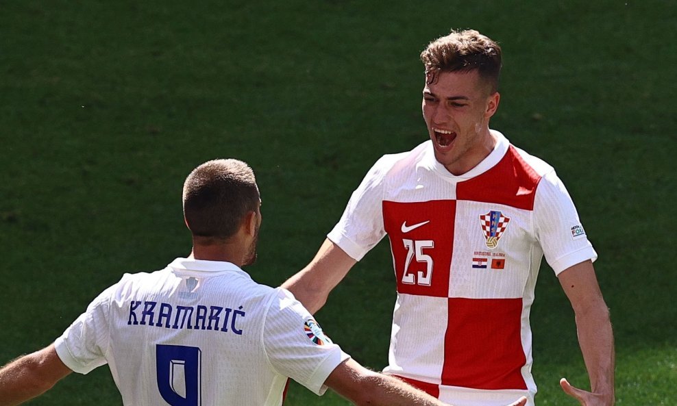 Kramarić i Sučić