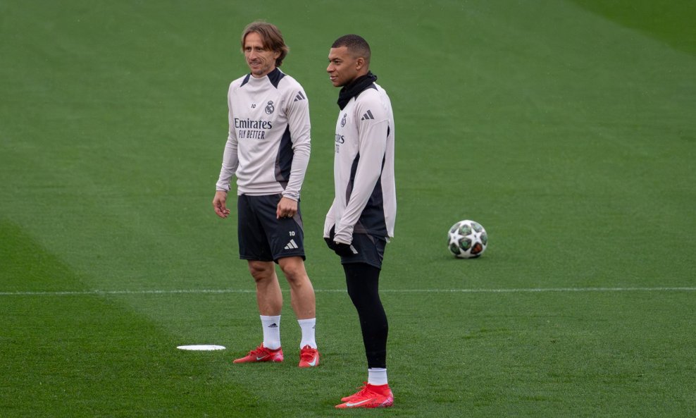 Modrić i Mbappe