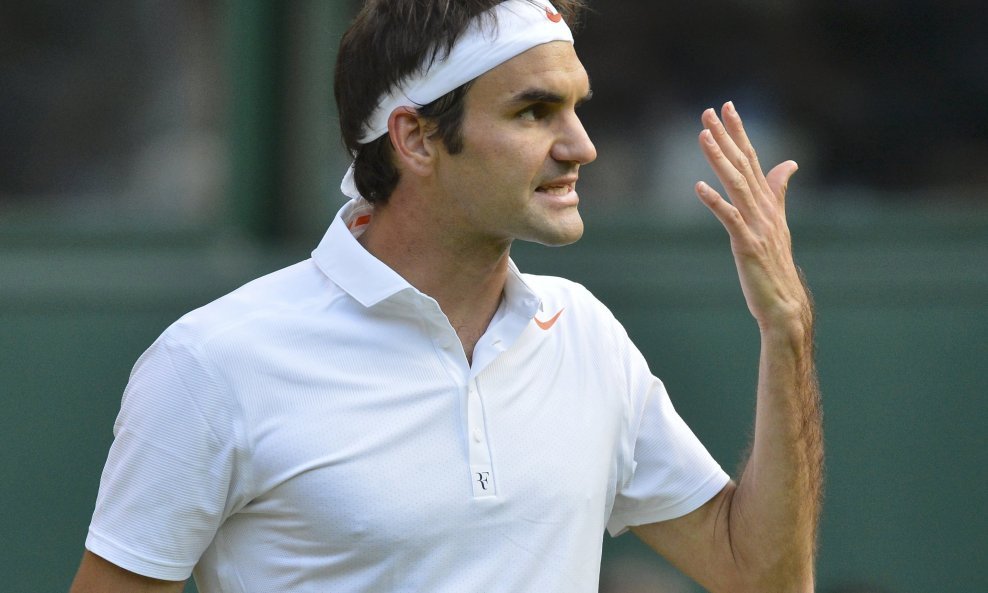 Roger Federer je ispao u drugom kolu Wimbledona (2)