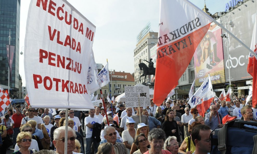 sindikalni prosvjed u zagrebu hus 1