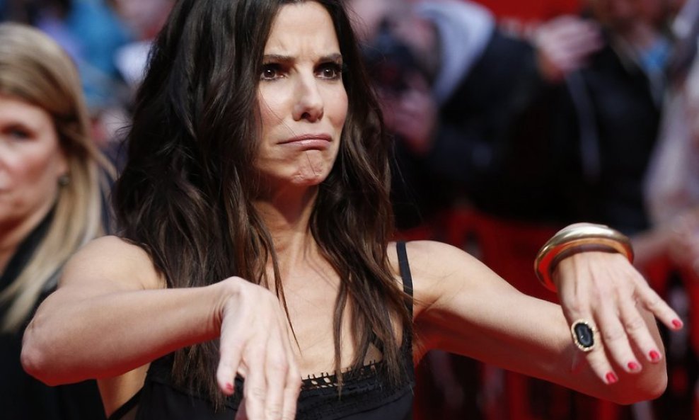 Sandra Bullock (8)