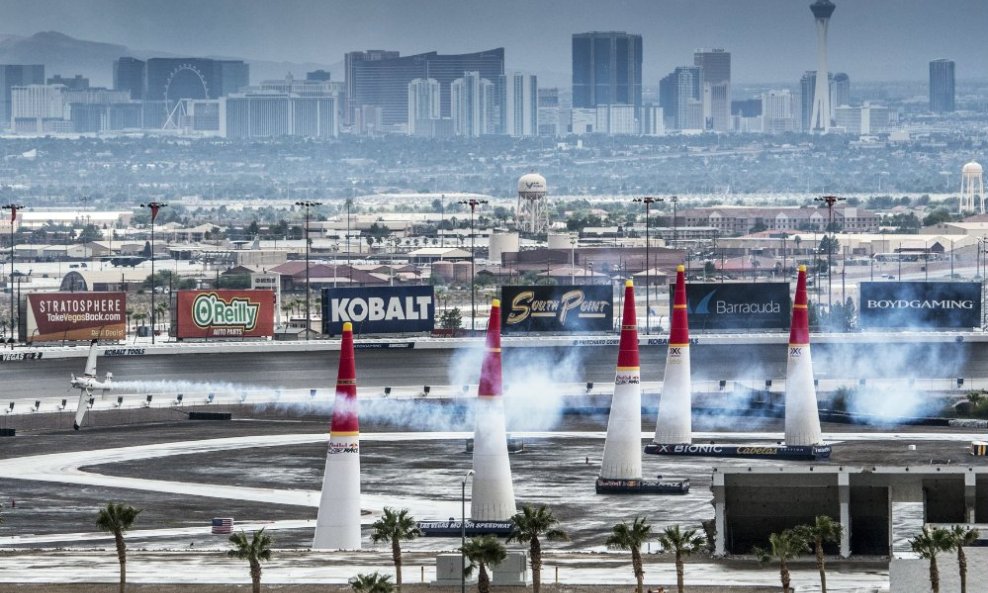 RedBullAirRace3