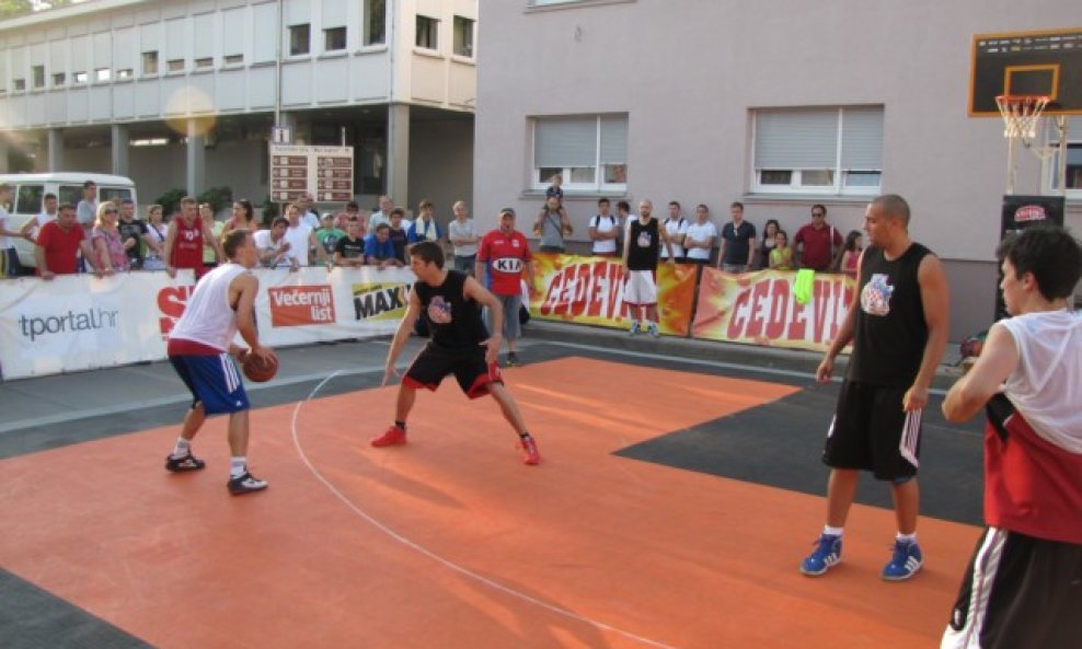 CEDEVITA BASKET TOUR 2014