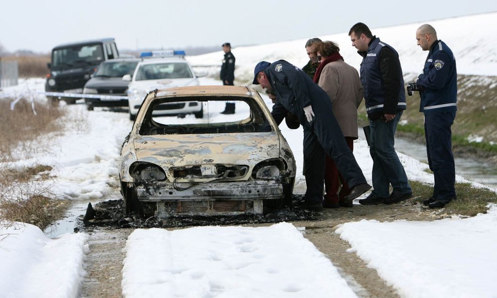 IZGORENI automobil varaždin