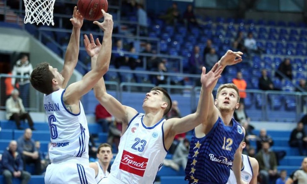 Cibona - Pieno Zvaigzdes. Krušlin Filip; Skucas Zygimantas