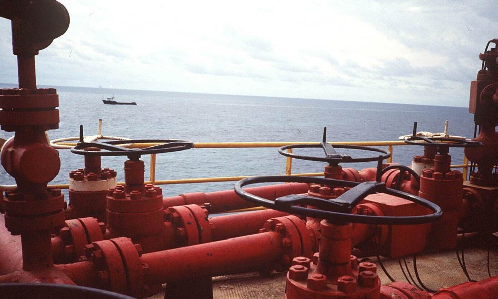 Naftna platforma