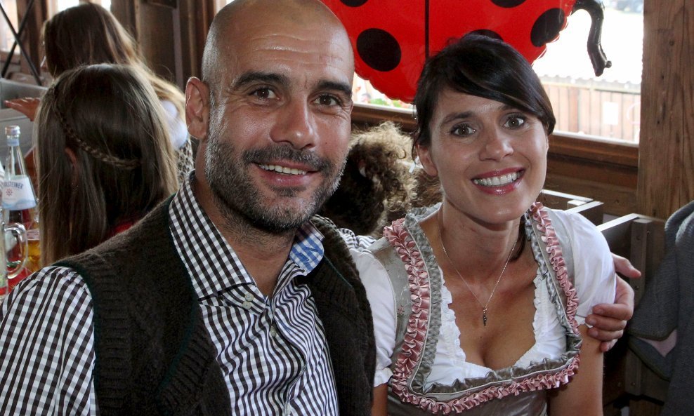 Coach Pep Guardiola i supruga  Cristina