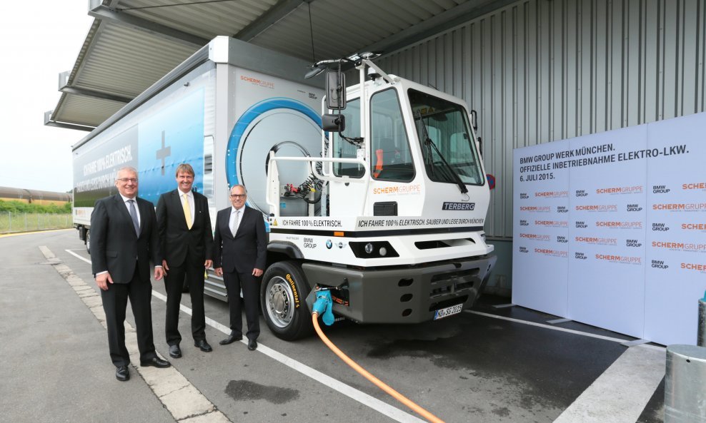 Električni kamion BMW i SCHERM grupa