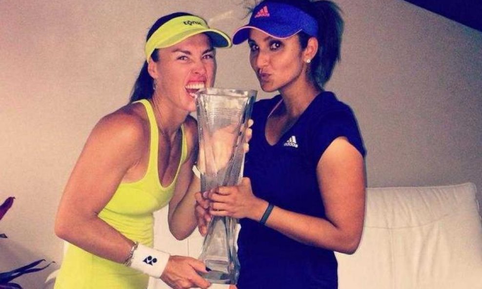 Martina Hingis Sania Mirza teniski parovi