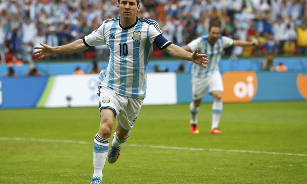 Lionel Messi 3