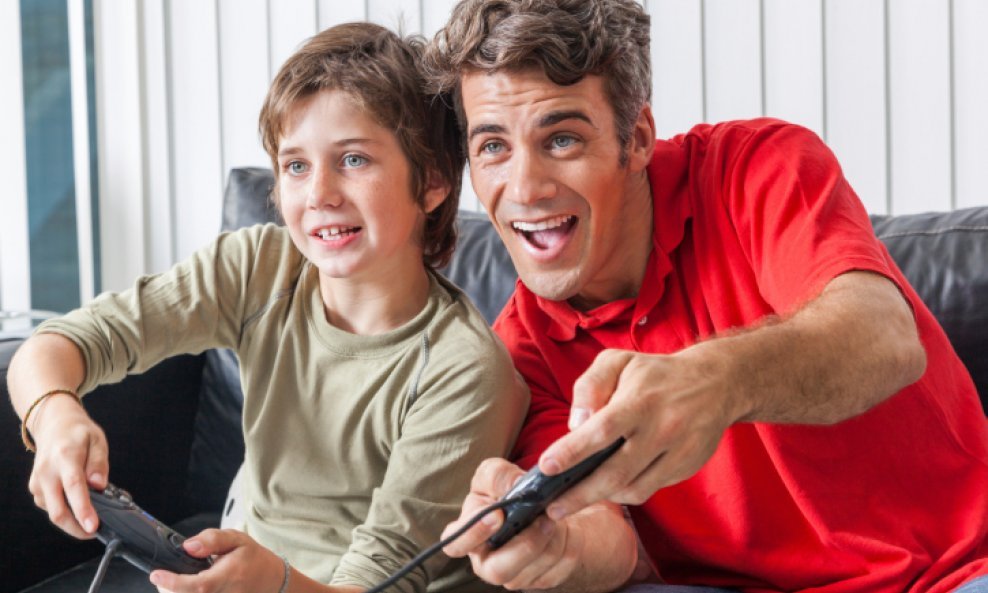 muškarac dijete otac sin video igre računalne igre