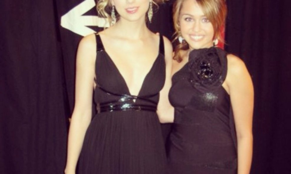 Miley Cyrus, Taylor Swift