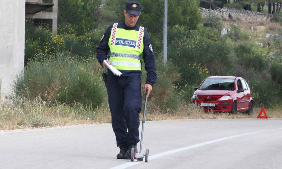 policija prometna nesreća očevid