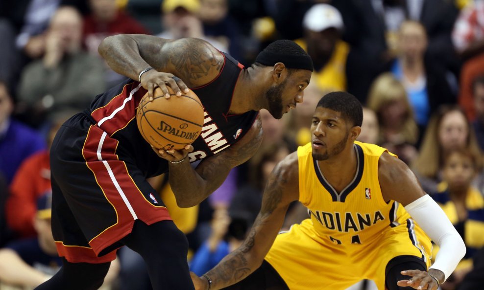 LeBron James i Paul George