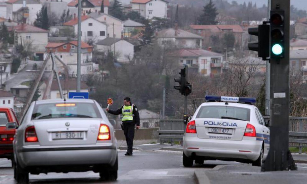 autocesta a6  policija