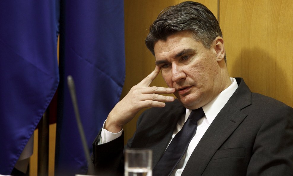 Zoran Milanović na aktualnom satu u Saboru (6)