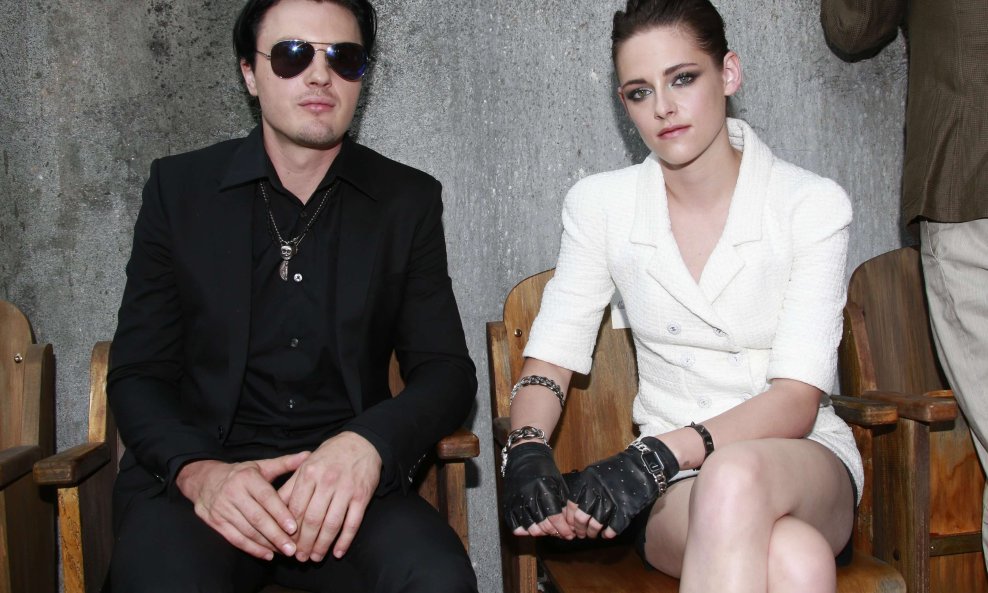 Michael Pitt i Kristen Stewart