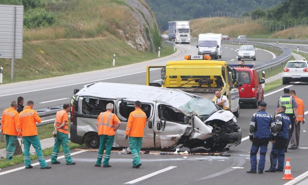 Prometna nesreća na autoputu (7)