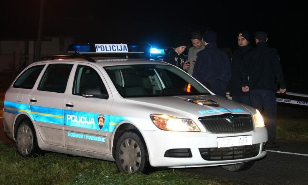 policijski auto očevid