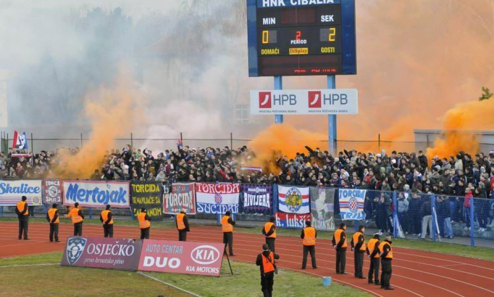 Torcida (Cibalia - Hajduk)