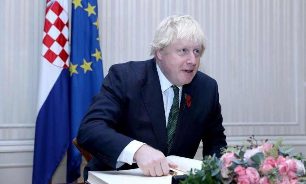 Britanski šef diplomacije Boris Johnson sastao se s mađarskim kolegom Peterom Szijjartom