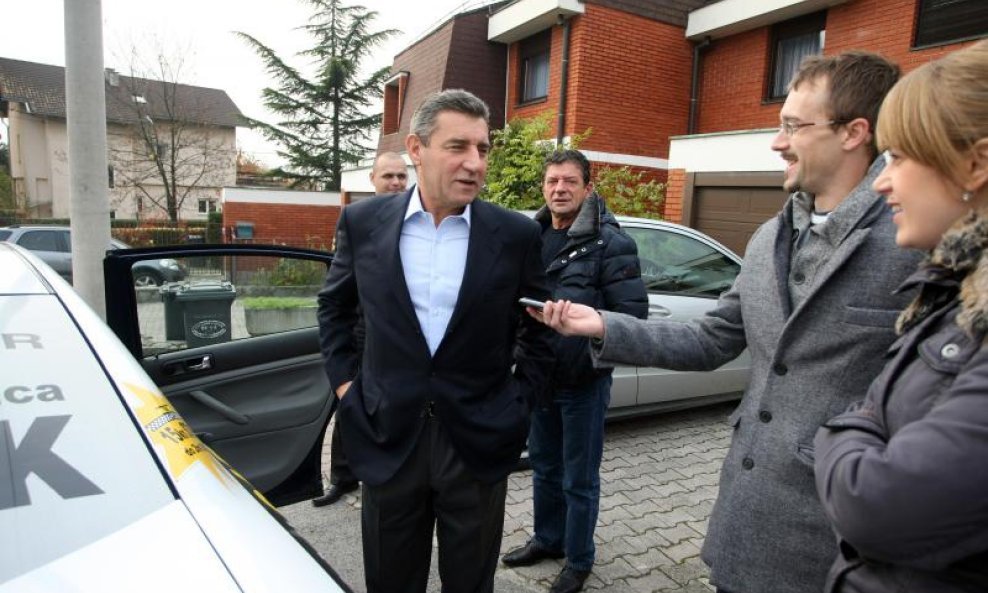 Ante Gotovina prvo jutro na slobodi odlučio provesti aktivno (3)