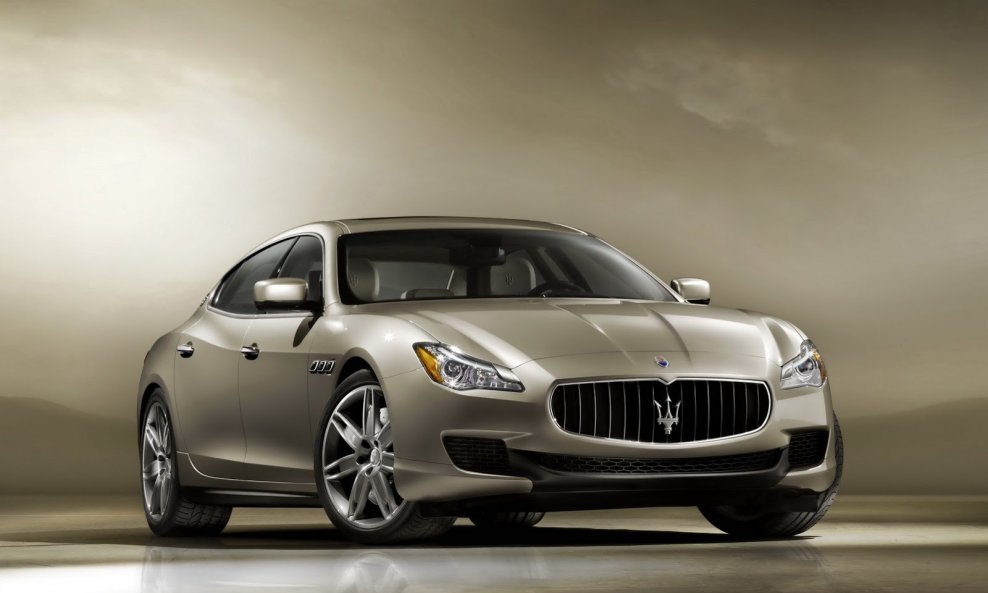 2014-Maserati-Quattroporte-1[2]