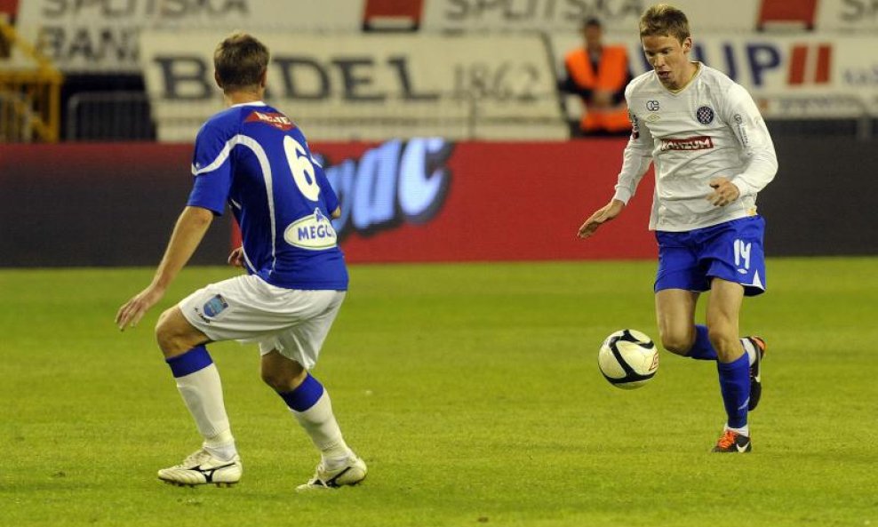 Hajduk - Osijek, Marin Tomasov vs. Dino Gavrić