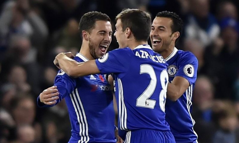 Eden Hazard Cesar Azpilicueta