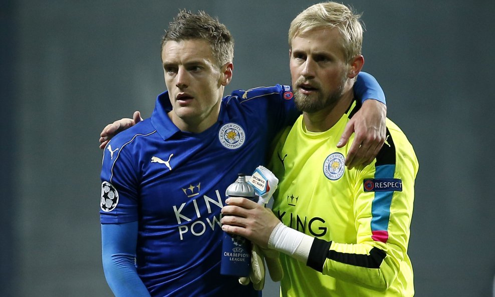 kasper schmeichel leicester vardy