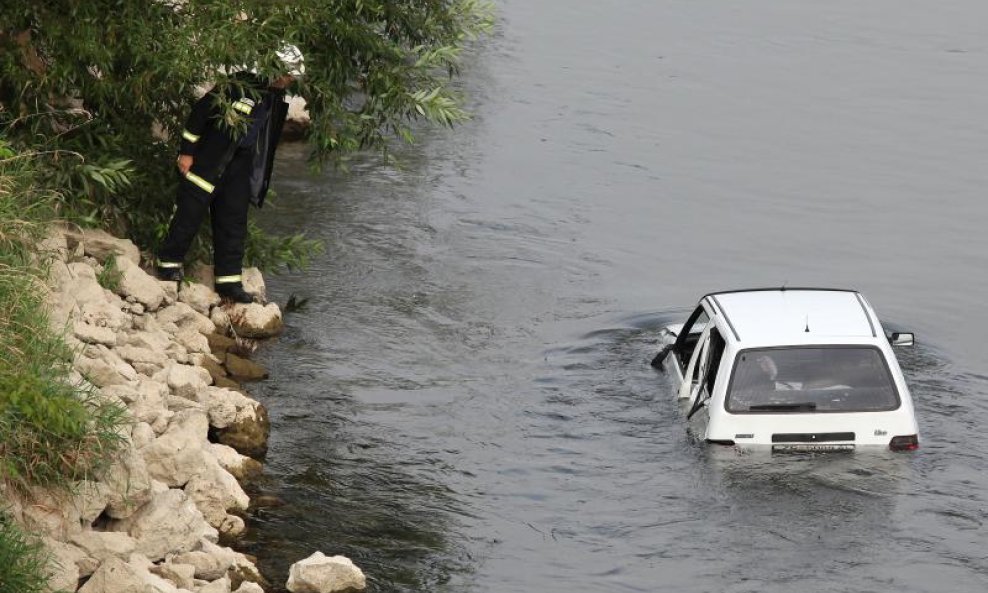 Fiat uno u Savi