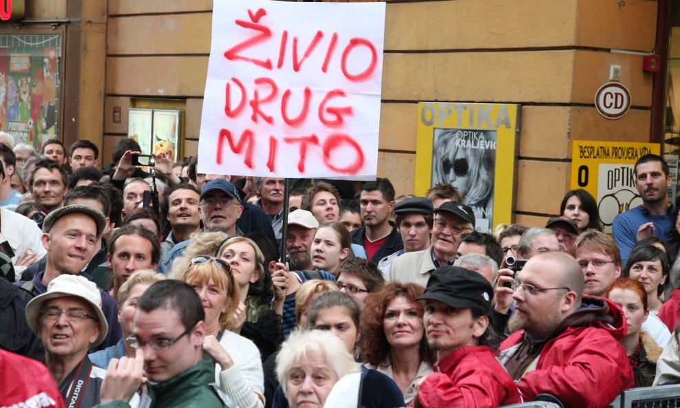 Varšavska, drug mito