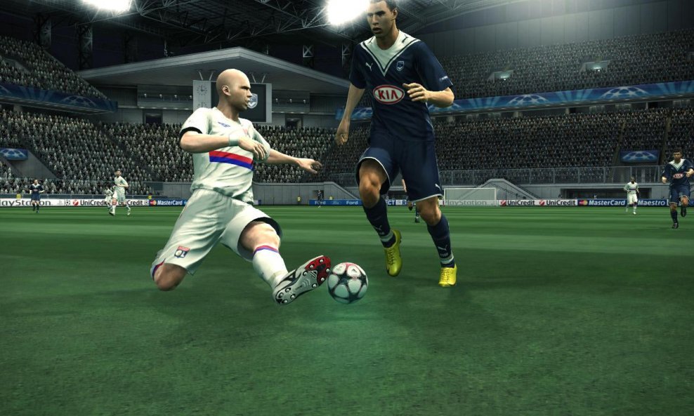 PES2011