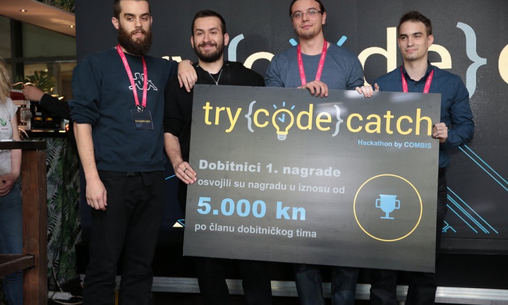 Do you even code? pobjednici drugog COMBIS hackathona