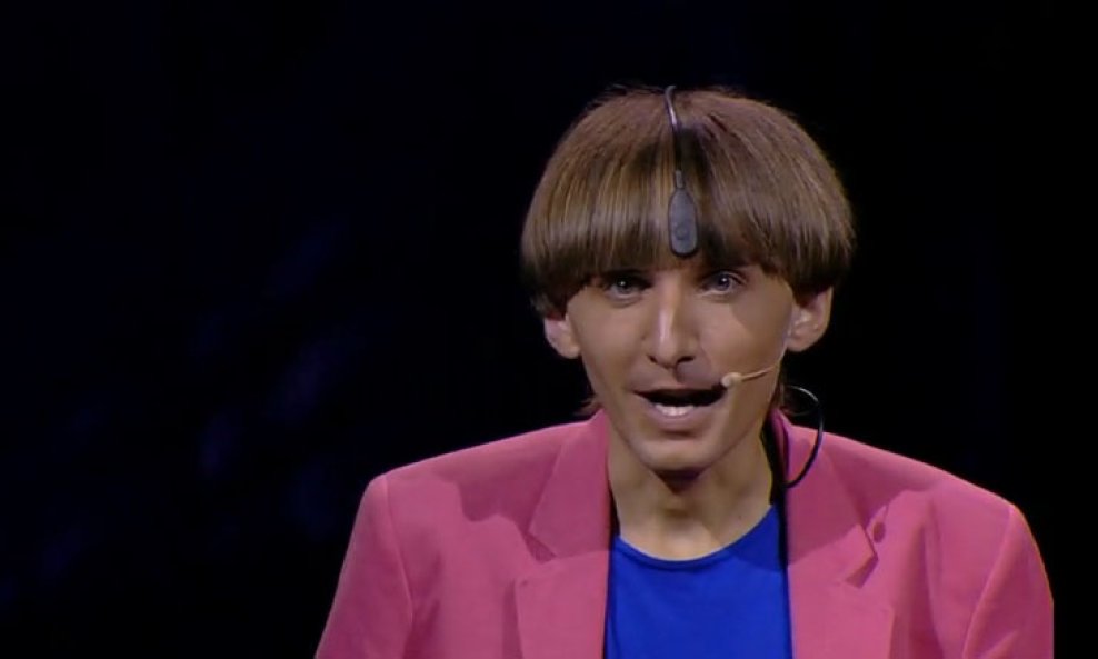 Neil Harbisson copy