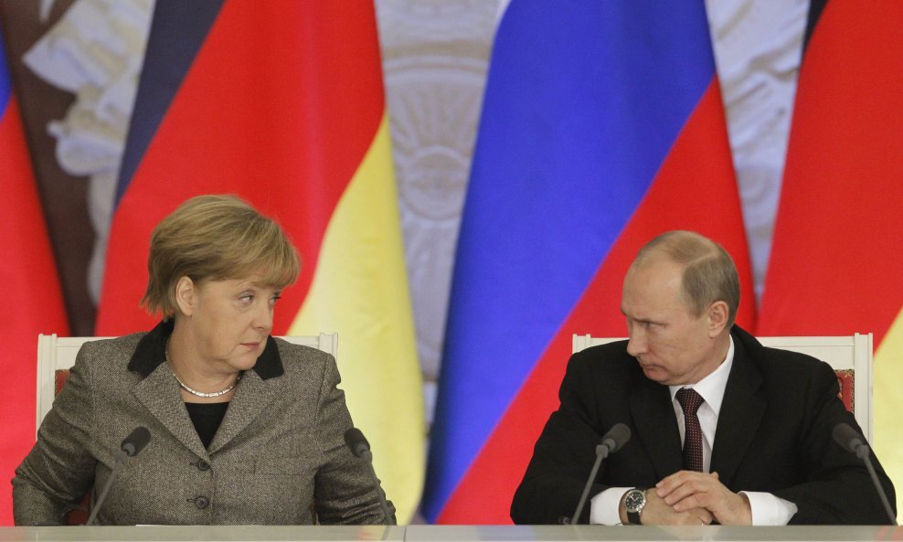 Vladimir Putin Angela Merkel dobra