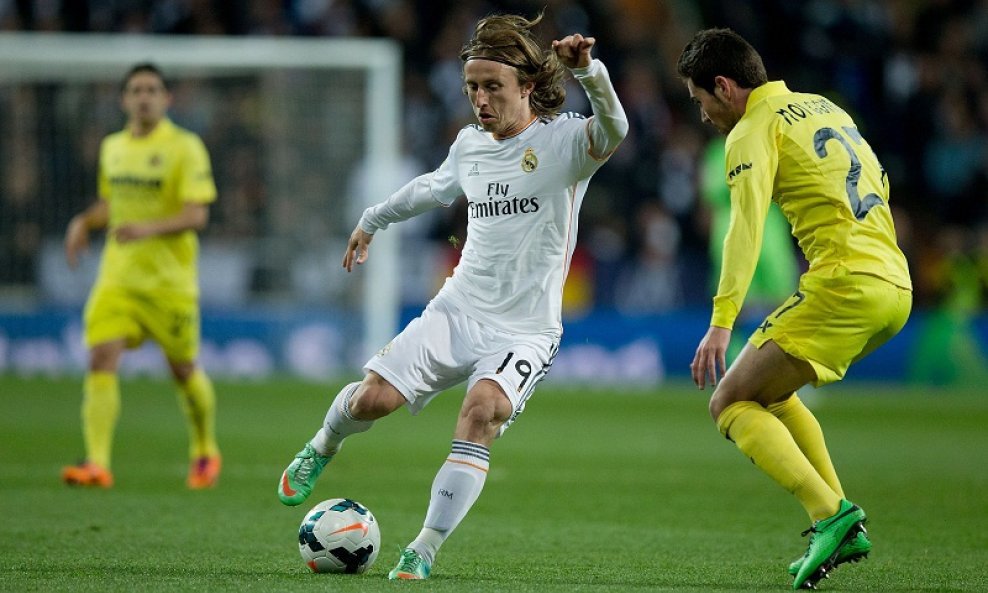 Luka Modrić; Moises Gomez