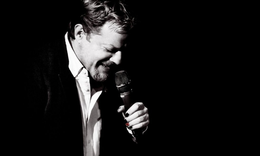 Eddie Izzard 4