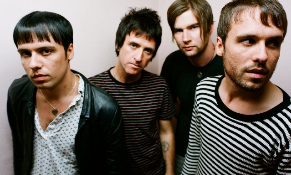 The Cribs 