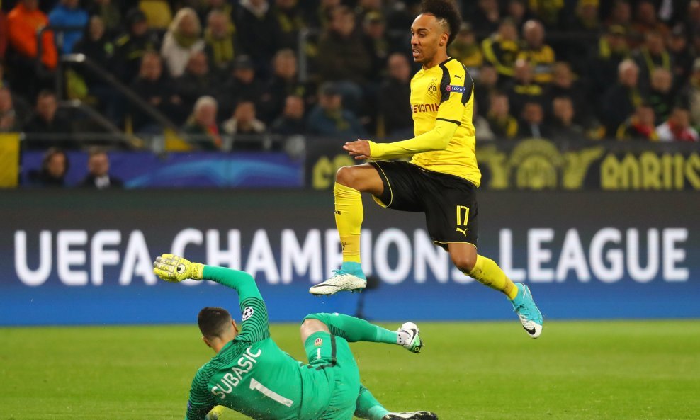 Pierre-Emerick Aubameyang i Danijel Subašić