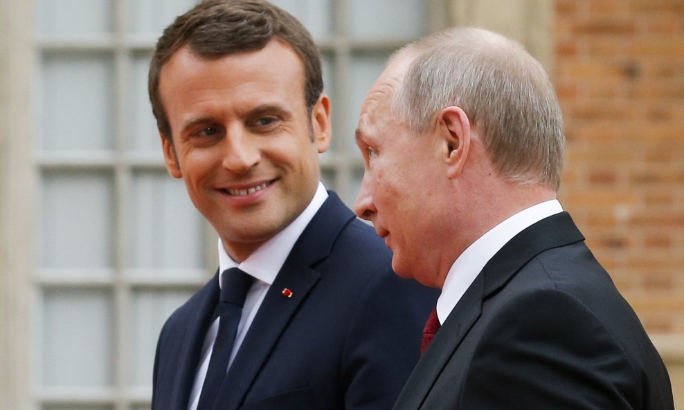 Emmanuel Macron i Vladimir Putin