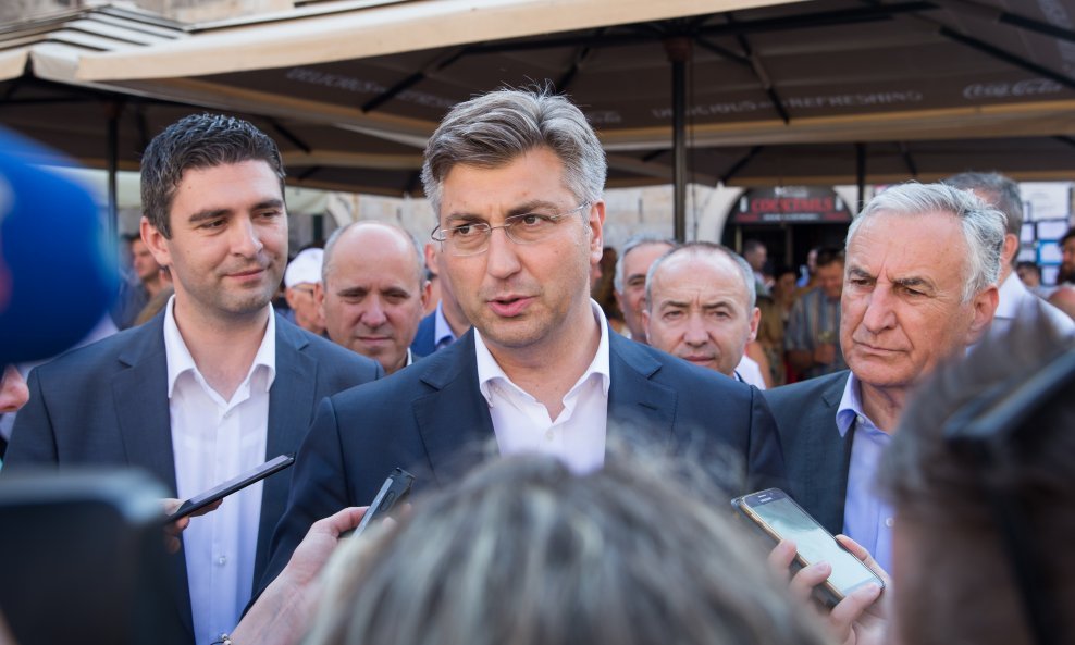 Plenković se za posjeta Dubrovniku osvrnuo na krizu u Agrokoru