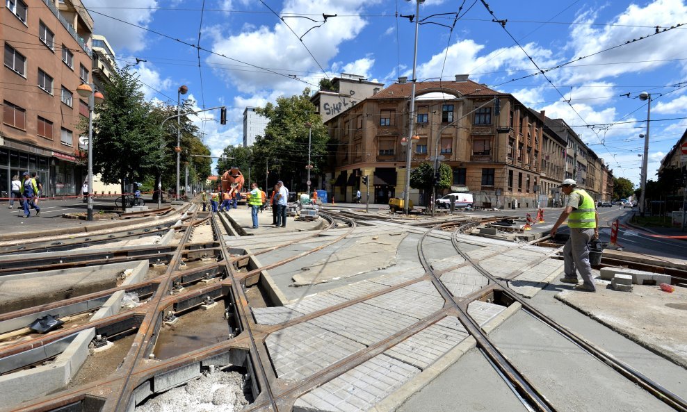 Radovi na križanju Savske, Jukićeve i Vodnikove