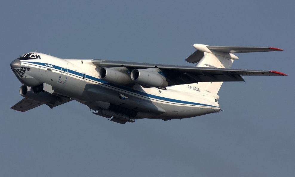 Ruski protupožarni avion Il-76