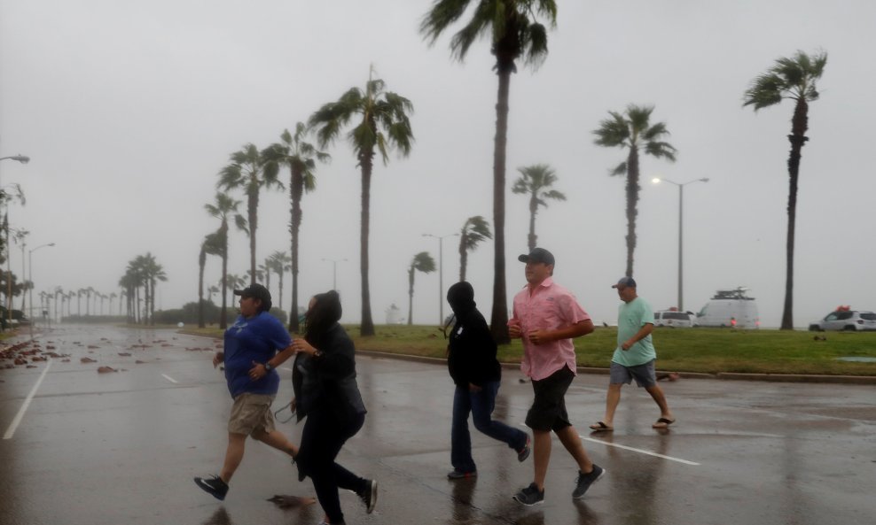 Uragan Irma kreće se prema Floridi