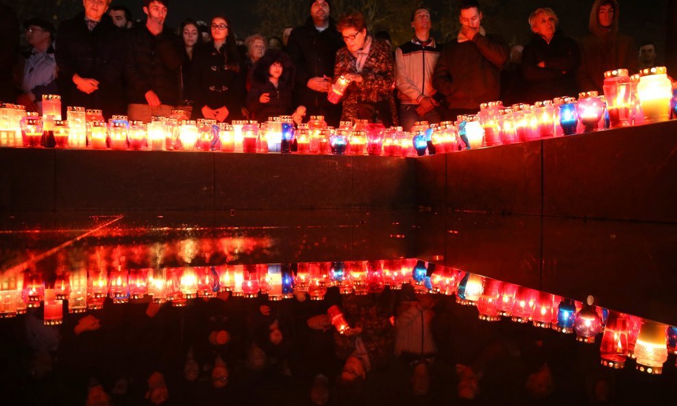 Paljenje svijeća organizirali su branitelji iz HVO-a